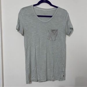 Calvin Klein Women’s Tshirt Size M
